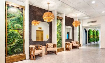 Riverwalk Plaza Hotel