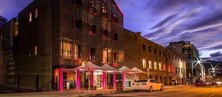 Salamanca Wharf Hotel Exterior