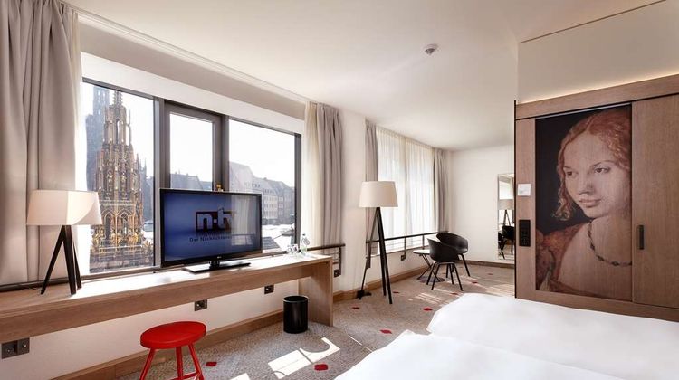 SORAT Hotel Saxx Nuremberg Suite