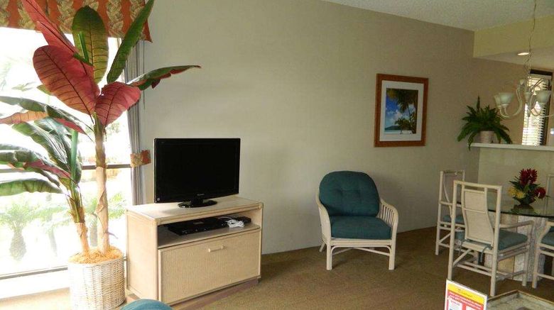 <b>Sands of Kahana Room</b>. Images powered by <a href="https://iceportal.shijigroup.com/" title="IcePortal" target="_blank">IcePortal</a>.