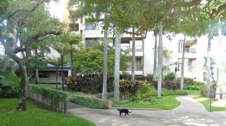 <b>Sands of Kahana Exterior</b>. Images powered by <a href="https://iceportal.shijigroup.com/" title="IcePortal" target="_blank">IcePortal</a>.