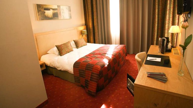 <b>Hotel Verviers Suite</b>. Images powered by <a href="https://iceportal.shijigroup.com/" title="IcePortal" target="_blank">IcePortal</a>.