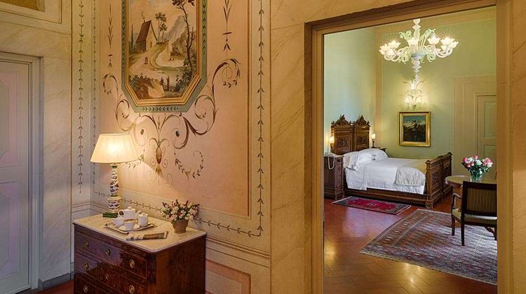 Villa Olmi Firenze Suite
