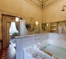 Villa Olmi Firenze Suite