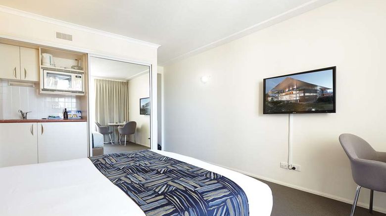 <b>Central West End Apartments Suite</b>. Images powered by <a href="https://iceportal.shijigroup.com/" title="IcePortal" target="_blank">IcePortal</a>.