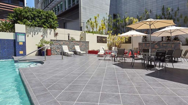 <b>Central West End Apartments Pool</b>. Images powered by <a href="https://iceportal.shijigroup.com/" title="IcePortal" target="_blank">IcePortal</a>.