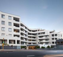 Central West End Apartments Exterior