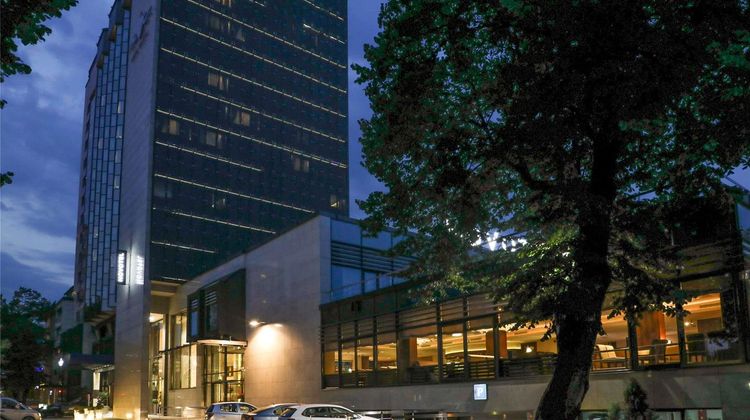 Moevenpick Hotel Sarajevo Exterior