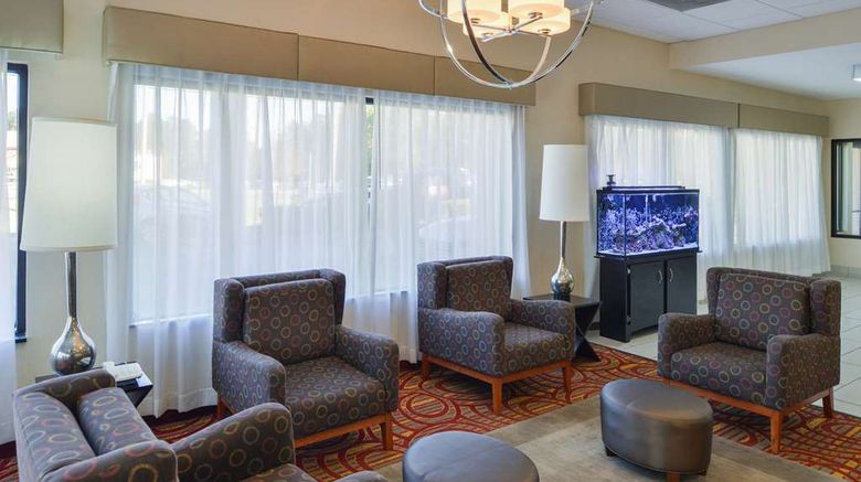<b>Americas Best Value Inn Lobby</b>. Images powered by <a href="https://iceportal.shijigroup.com/" title="IcePortal" target="_blank">IcePortal</a>.