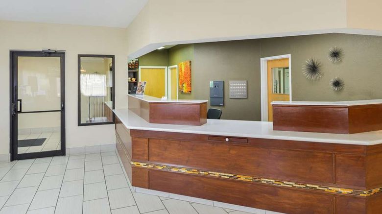 <b>Americas Best Value Inn Lobby</b>. Images powered by <a href="https://iceportal.shijigroup.com/" title="IcePortal" target="_blank">IcePortal</a>.