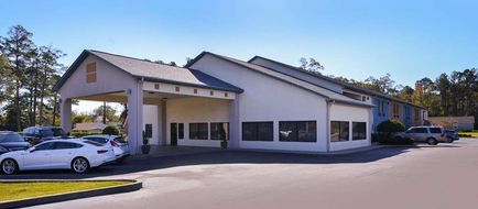 Americas Best Value Inn Exterior