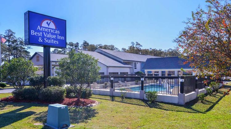 Americas Best Value Inn Exterior