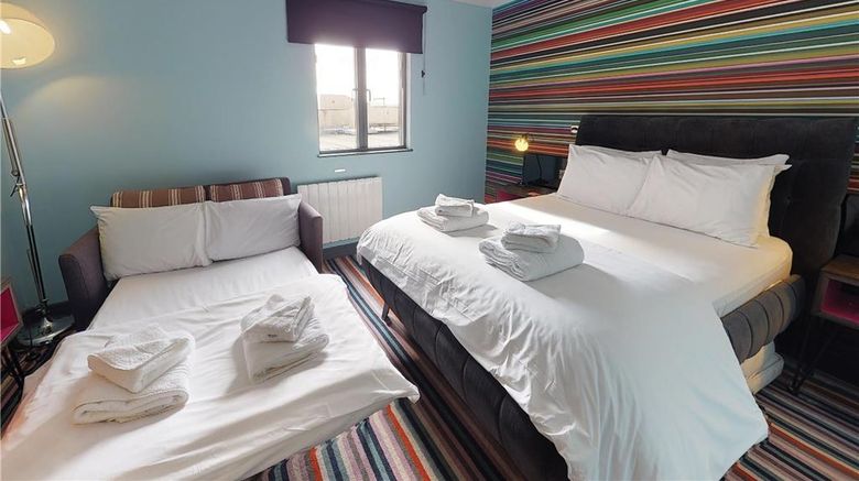 <b>Village Hotel Birmingham Dudley Room</b>. Images powered by <a href="https://iceportal.shijigroup.com/" title="IcePortal" target="_blank">IcePortal</a>.