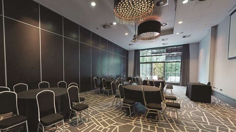 <b>Village Hotel Solihull Meeting</b>. Images powered by <a href="https://iceportal.shijigroup.com/" title="IcePortal" target="_blank">IcePortal</a>.