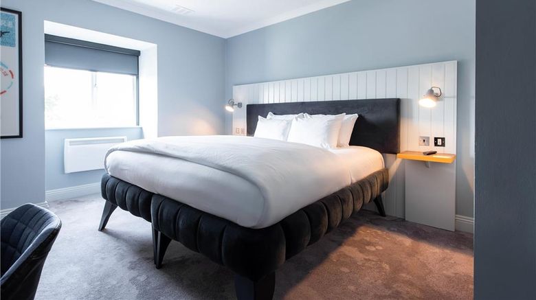 <b>Village Hotel Blackpool Room</b>. Images powered by <a href="https://iceportal.shijigroup.com/" title="IcePortal" target="_blank">IcePortal</a>.