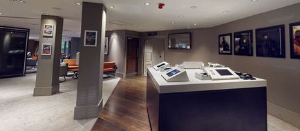 Village Hotel Swindon Lobby