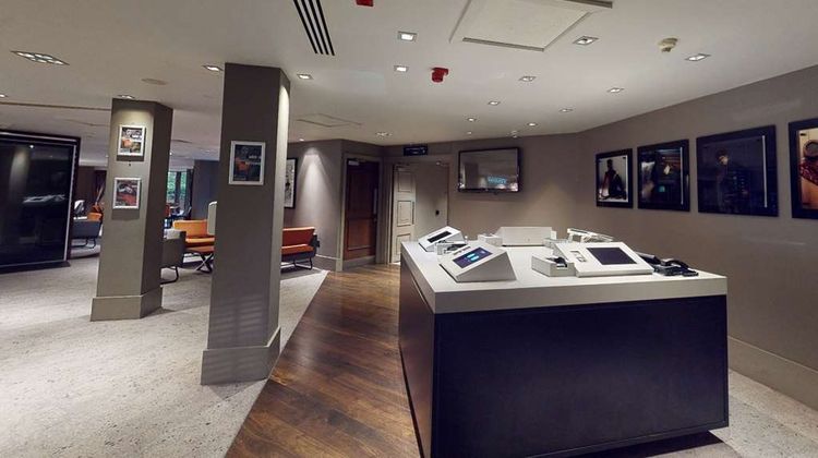 Village Hotel Swindon Lobby