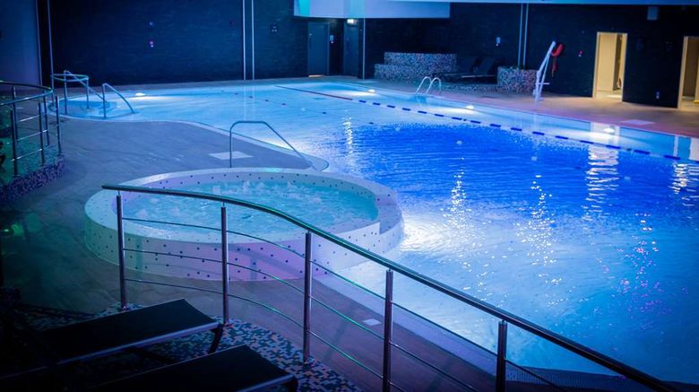 <b>Village Hotel Cardiff Pool</b>. Images powered by <a href="https://iceportal.shijigroup.com/" title="IcePortal" target="_blank">IcePortal</a>.