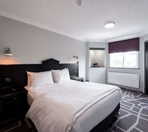 Village Hotel Liverpool Room