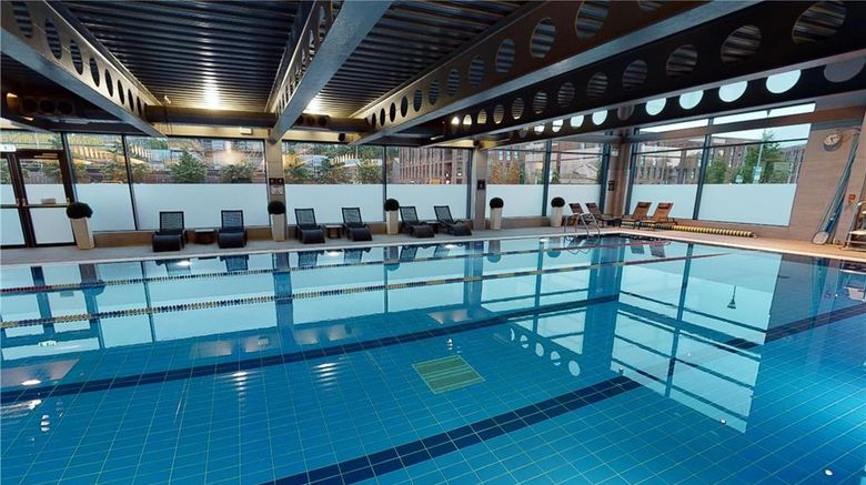 <b>Village Hotel Glasgow Pool</b>. Images powered by <a href="https://iceportal.shijigroup.com/" title="IcePortal" target="_blank">IcePortal</a>.