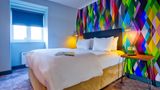 <b>Village Hotel Hull Room</b>. Images powered by <a href="https://iceportal.shijigroup.com/" title="IcePortal" target="_blank">IcePortal</a>.