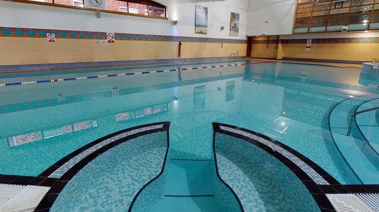 Village Hotel Manchester Hyde Pool