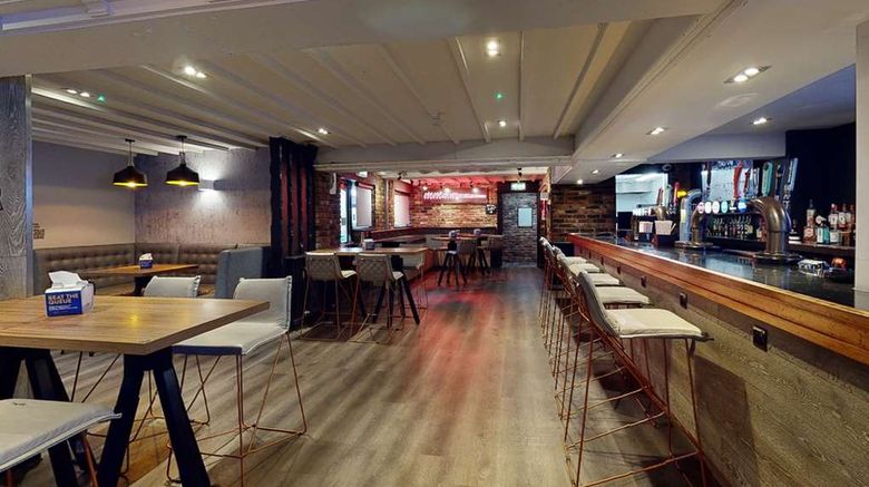 <b>Village Hotel Manchester Hyde Restaurant</b>. Images powered by <a href="https://iceportal.shijigroup.com/" title="IcePortal" target="_blank">IcePortal</a>.