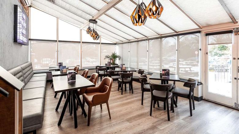 <b>Village Hotel Manchester Cheadle Restaurant</b>. Images powered by <a href="https://iceportal.shijigroup.com/" title="IcePortal" target="_blank">IcePortal</a>.