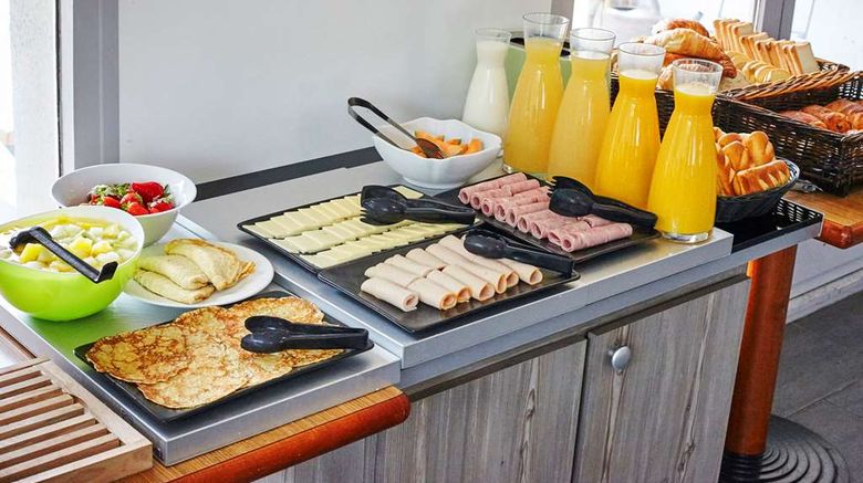 <b>Kyriad Hotel Cambrai Restaurant</b>. Images powered by <a href="https://iceportal.shijigroup.com/" title="IcePortal" target="_blank">IcePortal</a>.
