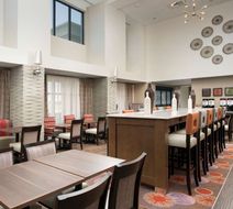 Hampton Inn/Stes Lackland AFB SeaWorld Lobby