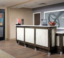 Hampton Inn/Stes Lackland AFB SeaWorld Lobby