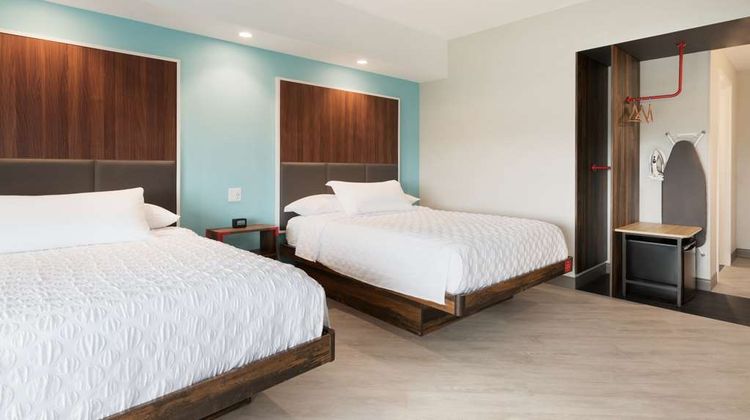 Tru By Hilton York Room