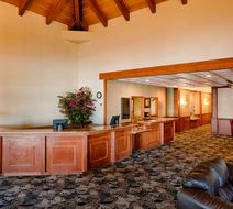 Red Lion Hotel & Conference Ctr Lobby