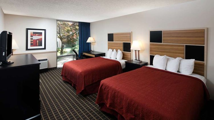 Red Lion Hotel & Conference Ctr Room