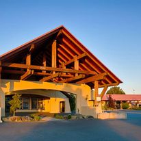 Red Lion Hotel & Conference Ctr