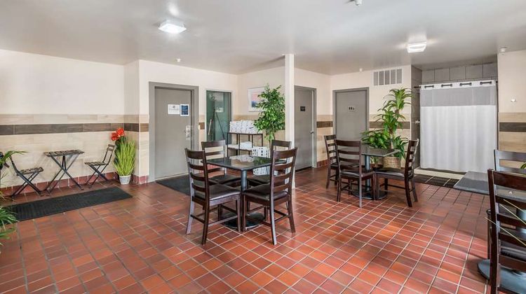 Red Lion Inn and Suites Sequim Pool