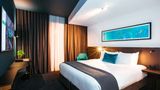 Eatons Hill Hotel Room