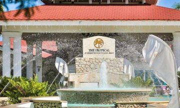 Lifestyle Tropical Beach Resort & Spa