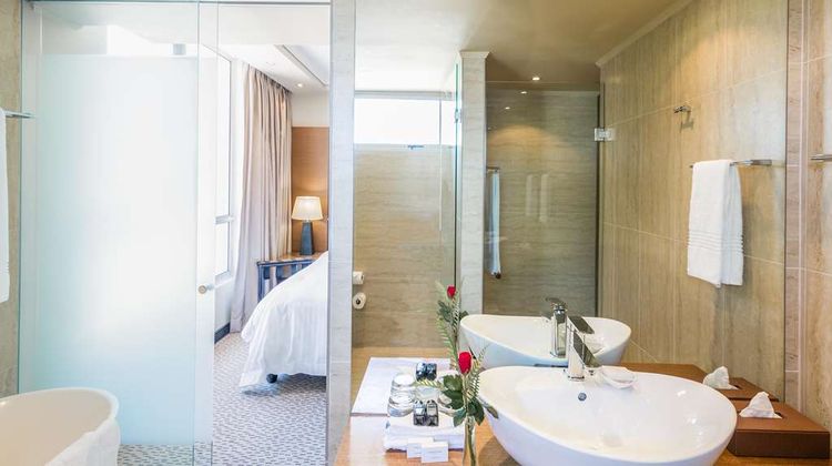 Pepperclub Hotel Room