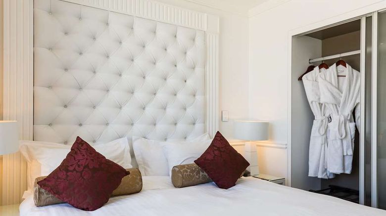 <b>Pepperclub Hotel Room</b>. Images powered by <a href="https://iceportal.shijigroup.com/" title="IcePortal" target="_blank">IcePortal</a>.