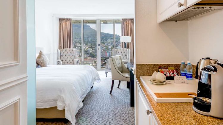 Pepperclub Hotel Room