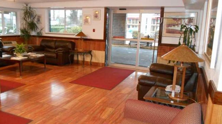GuestHouse Inn Fife Lobby