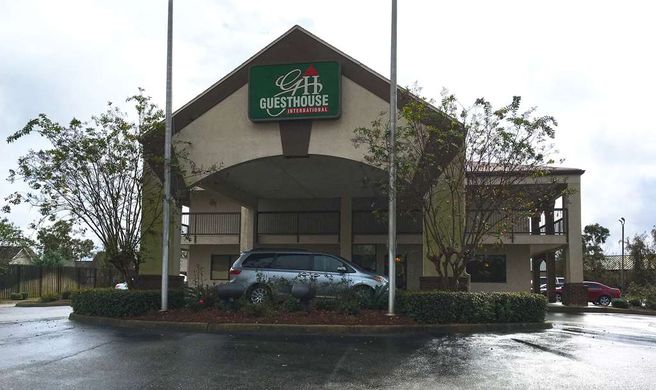 GuestHouse Inn Dothan Exterior