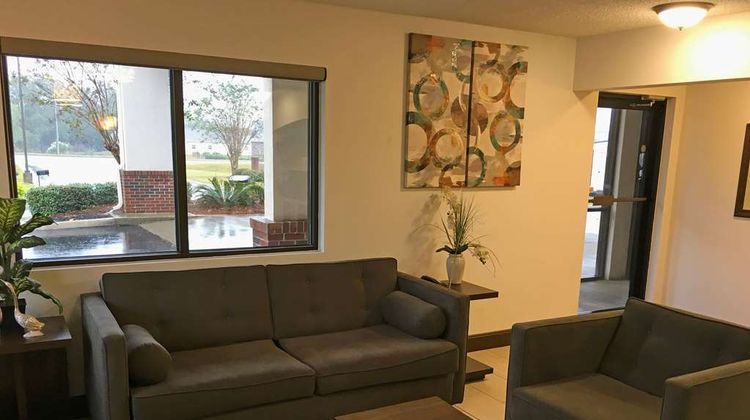 GuestHouse Inn Dothan Lobby