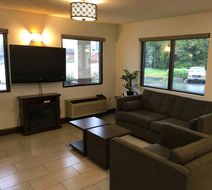 GuestHouse Inn Dothan Lobby