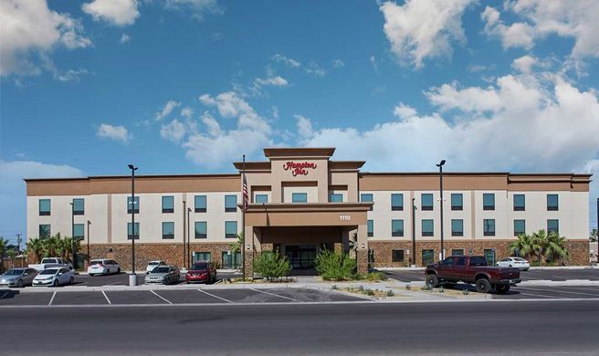 Hampton Inn Parker Exterior