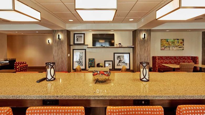 <b>Hampton Inn Parker Recreation</b>. Images powered by <a href="https://iceportal.shijigroup.com/" title="IcePortal" target="_blank">IcePortal</a>.