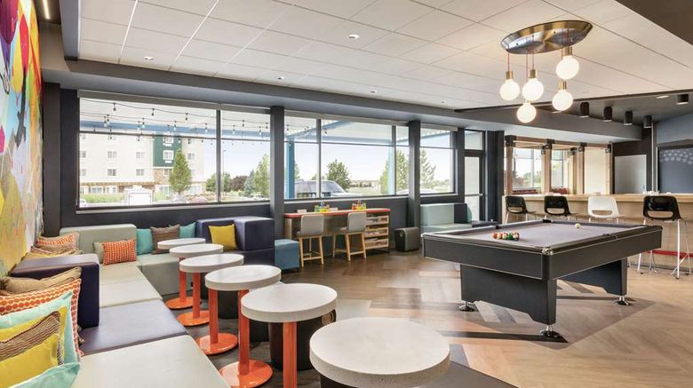 <b>Tru by Hilton Meridian Boise West Lobby</b>. Images powered by <a href="https://iceportal.shijigroup.com/" title="IcePortal" target="_blank">IcePortal</a>.