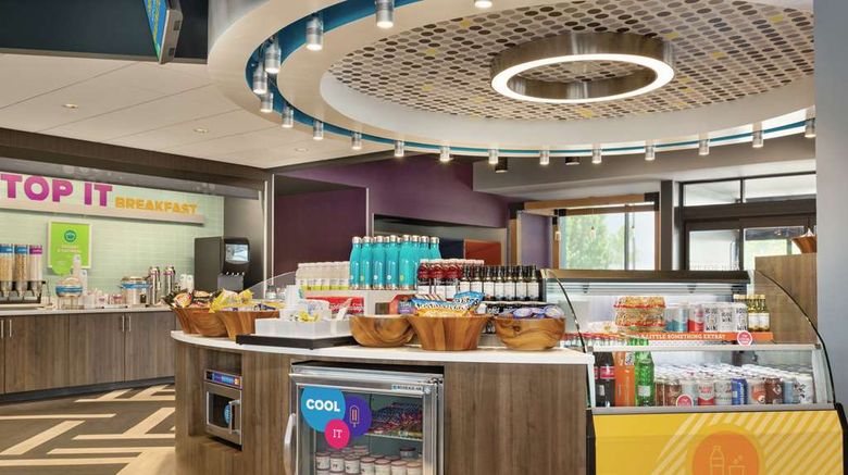 <b>Tru by Hilton Meridian Boise West Restaurant</b>. Images powered by <a href="https://iceportal.shijigroup.com/" title="IcePortal" target="_blank">IcePortal</a>.
