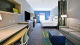 Home2 Suites by Hilton Blue Ash Room